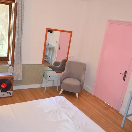 Hotel Curcuna 3*