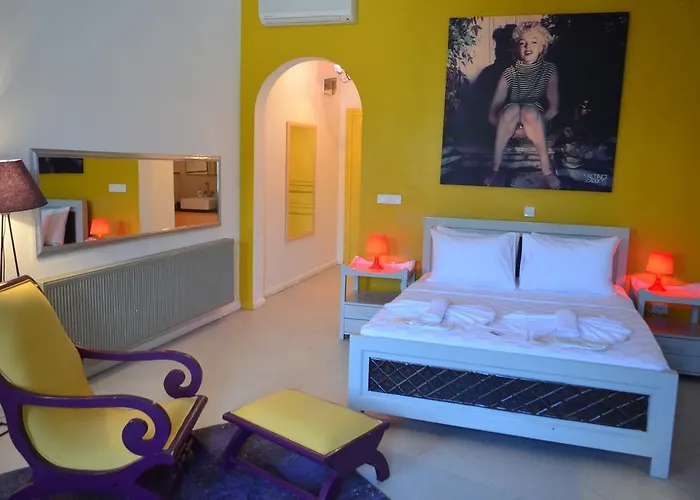 Curcuna 3* Alaçatı